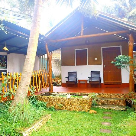 Nature Lovers Safari & Villa Udawalawe Eksteriør bilde